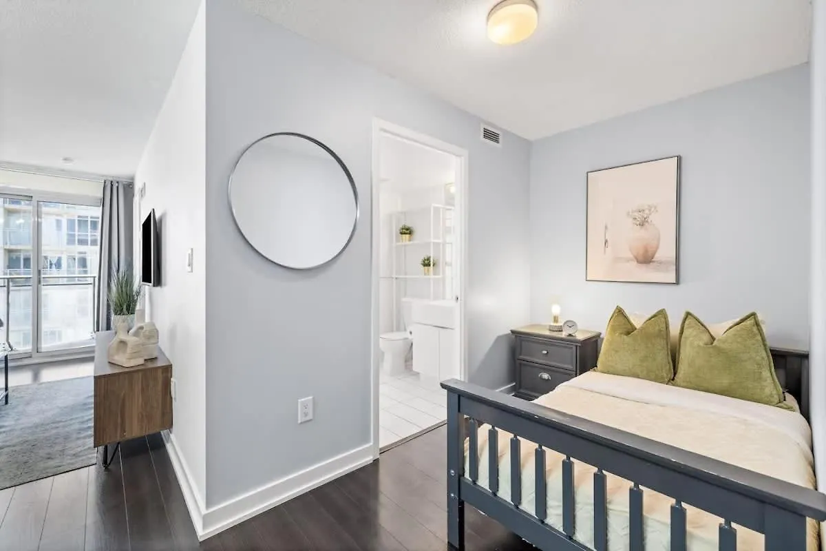 Apartment Sun-Filled Downtown Condo By Toronto'S Sports Hub Canada