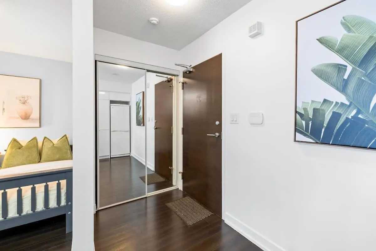 Apartment Sun-Filled Downtown Condo By Toronto'S Sports Hub Canada