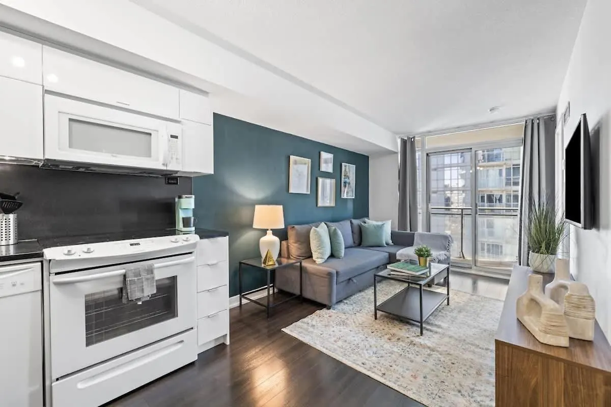Apartment Sun-Filled Downtown Condo By Toronto'S Sports Hub Canada